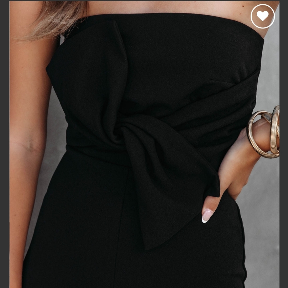 Vici Black Bow Strapless Jumpsuit NWT - Picture 4 of 11